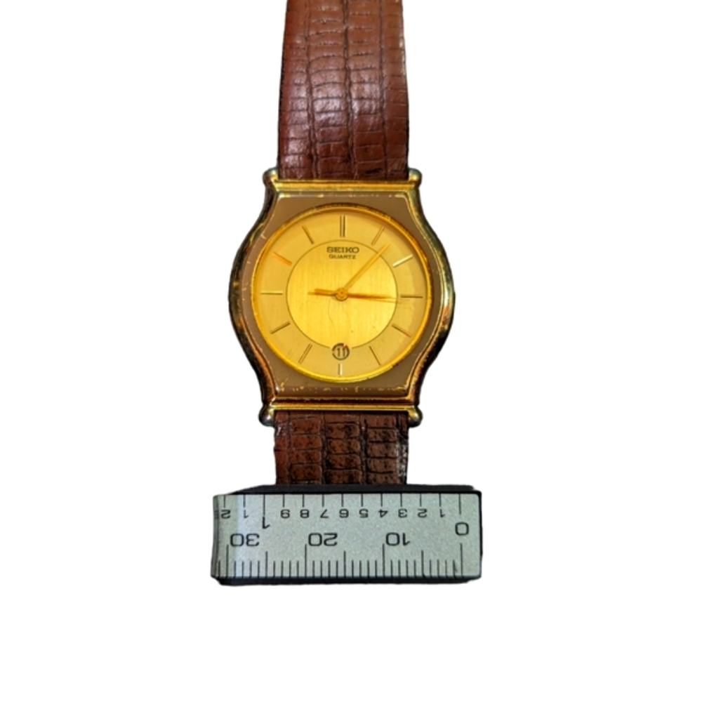 (980)Vintage Seiko Gold Watch with Dark Brown Leather Strap…